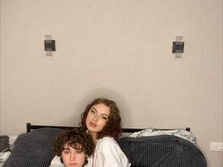 Erotisk videochat 2Sweet4Yours