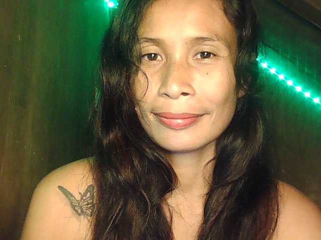 Kringkasting av skjermbilder Adanna