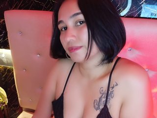 Erotisk videochat Adeline-prism