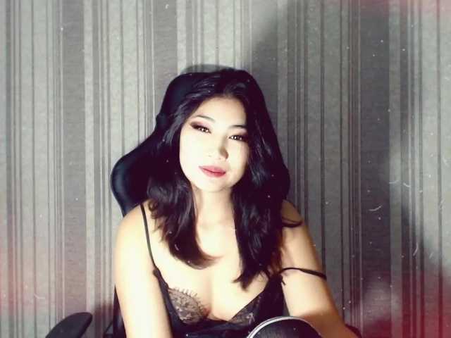 Bilder adellasweety #cum show#get naked#sguirt#asian play with pussy