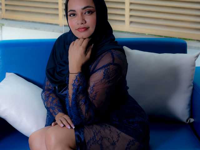 Foto av profilen adhilaa-