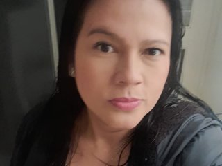 Erotisk videochat Adriana-Rodriguez