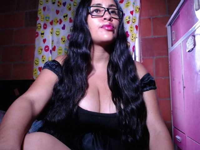 Bilder aisha5 welcome to my room guys no free show please motivatons for shows the tip menu goal nude show @total @sofar @remain