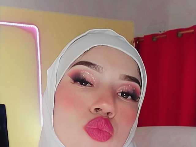 Foto av profilen AishaFadel