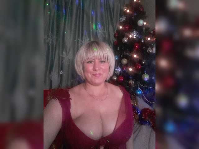Bilder Alenka_Tigra Requests for tokens! If there are no tokens, put love it's free! All the most interesting things in private! SPIN THE WHEEL OF FORTUNE AND I SHOW 25 TITS Tokens BINGO from 17 tokens BREASTSRoll THE DICE 30 tok -the main PRIZE IS A CRUSTACEAN ASS