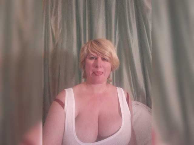 Bilder Alenka_Tigra Requests for tokens! if there are no tokens, put love it's free! All the most interesting things in private!