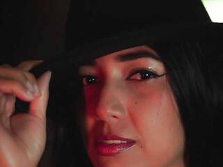 Erotisk videochat alexxbeell