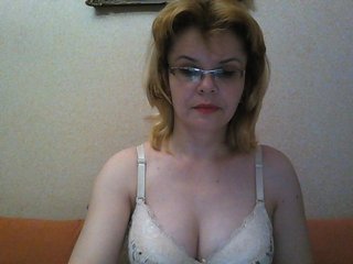 Bilder AliceSexyyy 33 pm, 55 boobs, 60 pussy, 80 flash ass, 100 c2c, 799 show full naked for 10 min