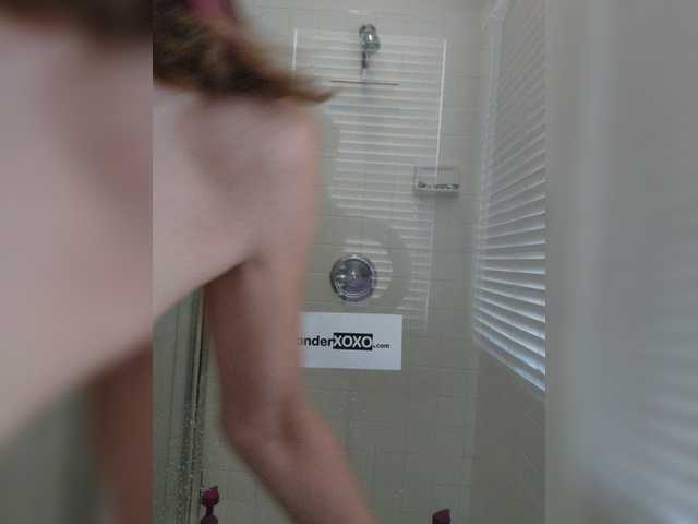 Bilder AliceWonder Welcum to my Wonderland! All tips welcum! Help me stay in the top 100 contest this week! Tips appreciated if you're enjoying shower time fun!Find me xalicewonderxoxo at most cyber spaces!