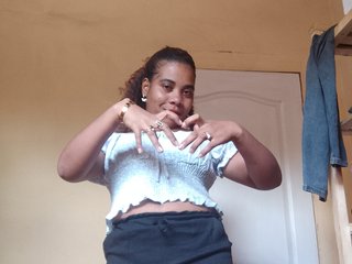 Erotisk videochat AlineEdena