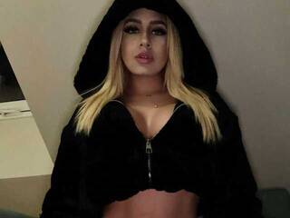 Erotisk videochat AmaraPierce