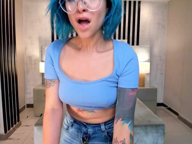 Bilder AmyAddison Would u mind a Deepthroat? ♥ I want your CUM in mouth! ♥ Topless + Blowjob at Goal 273