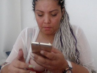 Bilder Andreasexyass Andrea's Room, Help Make it Special! #Lovense #hot #tattoo #dirty #squirt #Lush #hairy #feet #dildo #sexy #milf #anal #bbw #bigtits #pvt #blowjob #sloppy #DP #latina #colombia #piercing #new