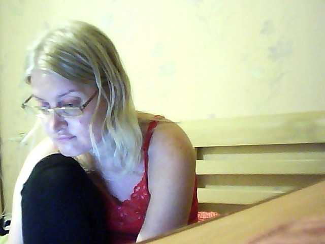 Bilder Viktori94 Breast - 7, pussy - 9, ass - 11, completely naked - 25, striptease - 30. Role-playing games - from 20, many scenarios. There are spy, groups and private. I watch the ca