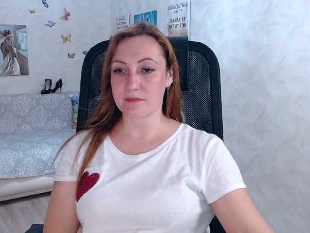 Bilder SweetAnka take off dress 100 tokens .. take off bra 200 tokens .. show ass 20 tokens .. put on heels 20 tokens .. private message 10 tokens ..striptease..250 tokens .. make my day better than 500