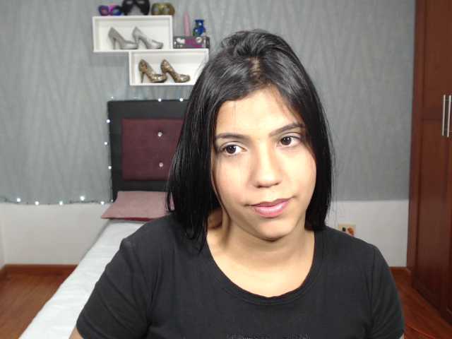 Bilder Antonella21 Hello Huns , Im so Excited for being here with all of you, check out my Games and Reach my GOAL, besides tip me for Any Special Request/ Once my goal is reached i Will CUM