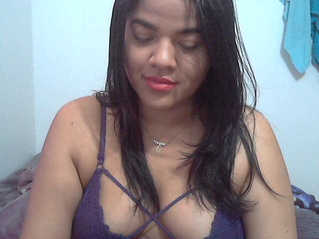 Bilder Aranza-hot soy nueva, dame la bienvenida y sigueme I'm new, welcome me and follow me