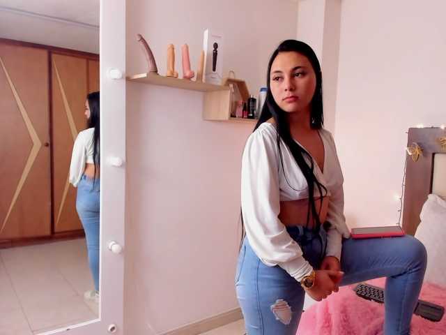 Bilder Ariana-bel Today I hope a great day and I know a little as a new model in Bongacams.com