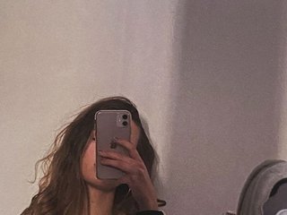 Erotisk videochat AriellaFerr00