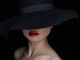 Erotisk videochat AshleyHoleAss