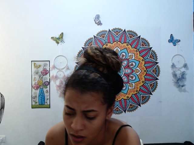 Kringkasting av skjermbilder ASHLY-WOLF