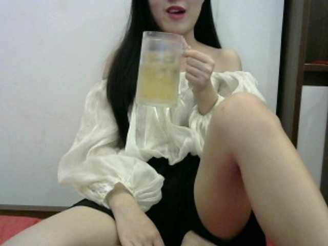 Bilder AsianLexy hello everyone Im new girl happy when see you, you tip for me really help me THANK YOU