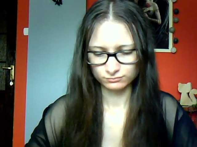 Bilder AudreyDark #sexy #teen #college #innocent #glasses #CEI #JOI #femdom