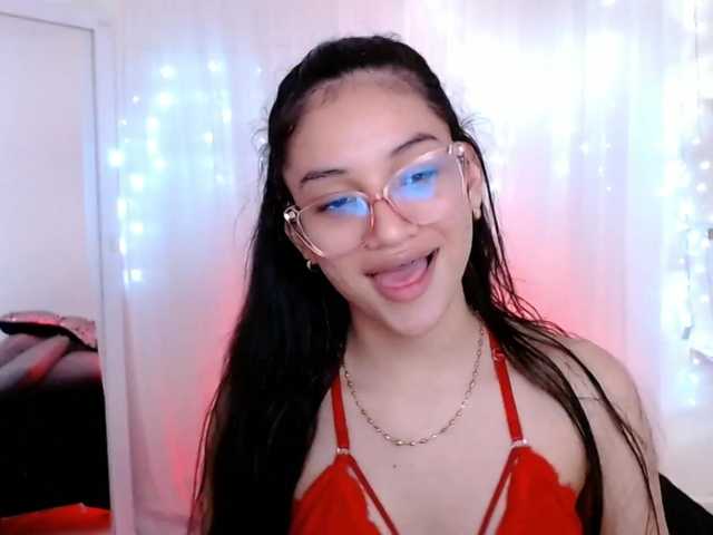 Bilder Aurora-walker Hii guys , Be welcome. want to play with me?❤ Goal = Show tits and oil ❤