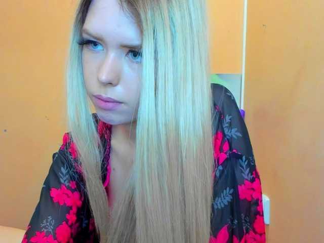 Bilder BarbieMuffy Daddy's girl here! #18 #blond #teen #feet #mistress #dominant #ass #analshow