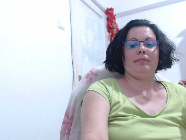 Bilder BeautyAlexya Give me pleasure with your vibes, 5 to 25 Tkn 2 Sec Low`26 to 50 Tkn 5 Sec Low``51 to 100 Tkn 10 Sec Med```101 to 200 Tkn 20 Sec High```201 to inf tkn 30 Sec ult High! tip menu activa, or private me!Lets cum together