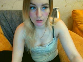 Bilder BeautyyBlond boobs 24 ass 35) add as friend 4) pm 1 с2с 5)strip dance 55