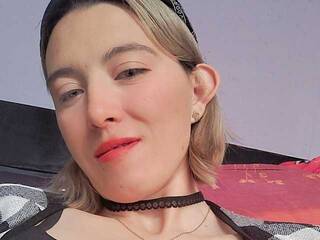 Erotisk videochat BelinhaCoutinho