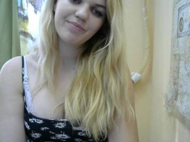 Kringkasting av skjermbilder BellyBella