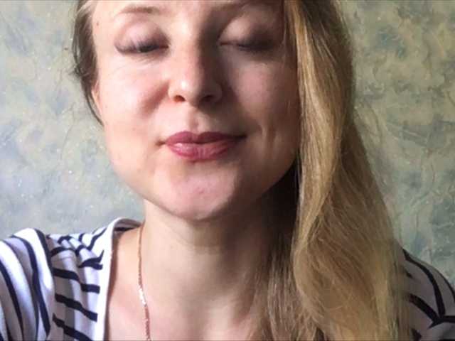 Kringkasting av skjermbilder blonde-kisses