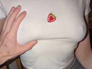 Erotisk videochat Almond_milk