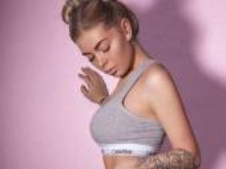 Erotisk videochat bonyaboobs