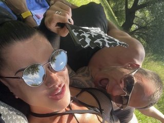 Erotisk videochat Casual_couple_in_love