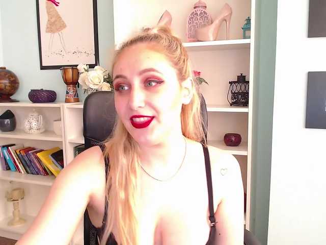 Kringkasting av skjermbilder Brandy-Rae