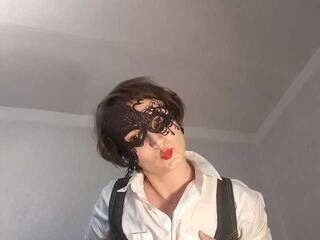 Erotisk videochat BrokenAnnew