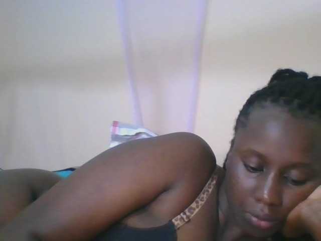 Kringkasting av skjermbilder Busty-Barbie