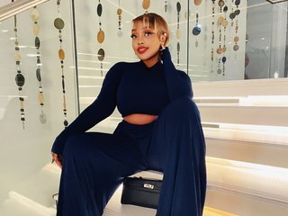 Erotisk videochat Bustybrat