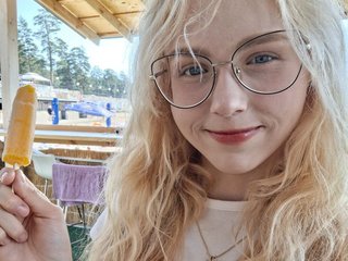 Erotisk videochat CarenPoellnitz