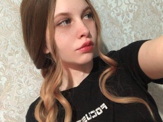 Erotisk videochat CarolineBlair