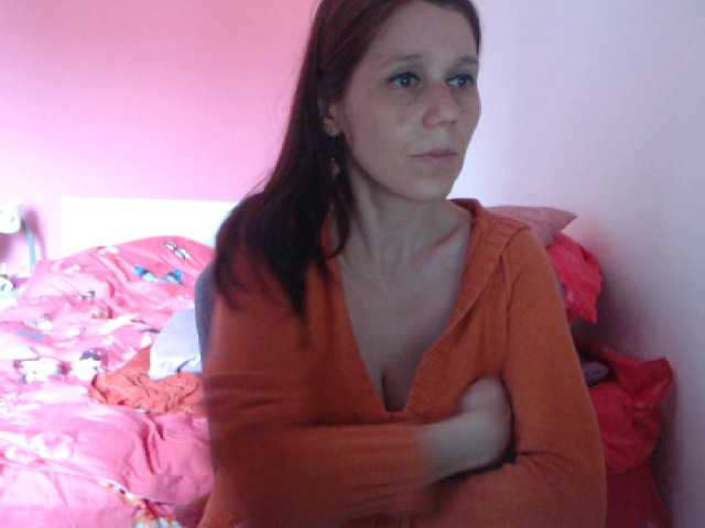 Bilder Casiana you are in the right place if you are into soft, sensual time. i show myself in pv, no nudity in public. Pm is 30 tk #ohmibod #cutie #smile #bigboobs #naturalgirl.. je parle ausis francais