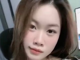 Erotisk videochat ChinnyXia