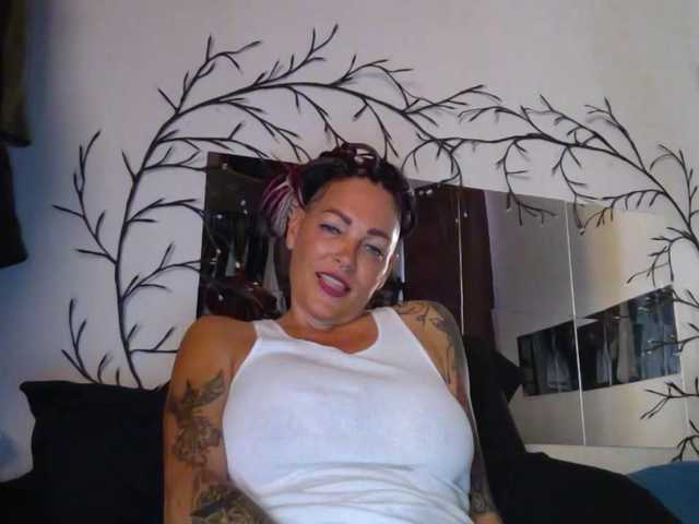 Kringkasting av skjermbilder Chloe369