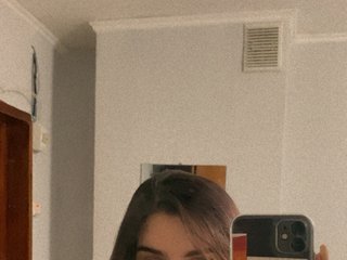 Erotisk videochat Connie-Elly