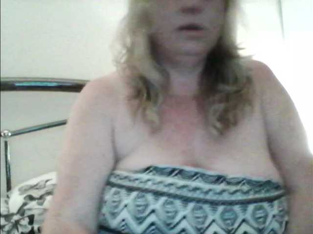 Bilder curvyfun tokens to get nauhgty..... i want to be naughty