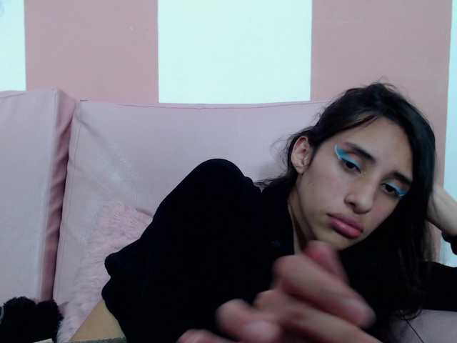 Bilder Roxana_ let's have fun, I'll do a , come on guys SMOKEEE, help do it babyy