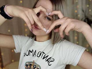 Erotisk videochat CyrilaPuff